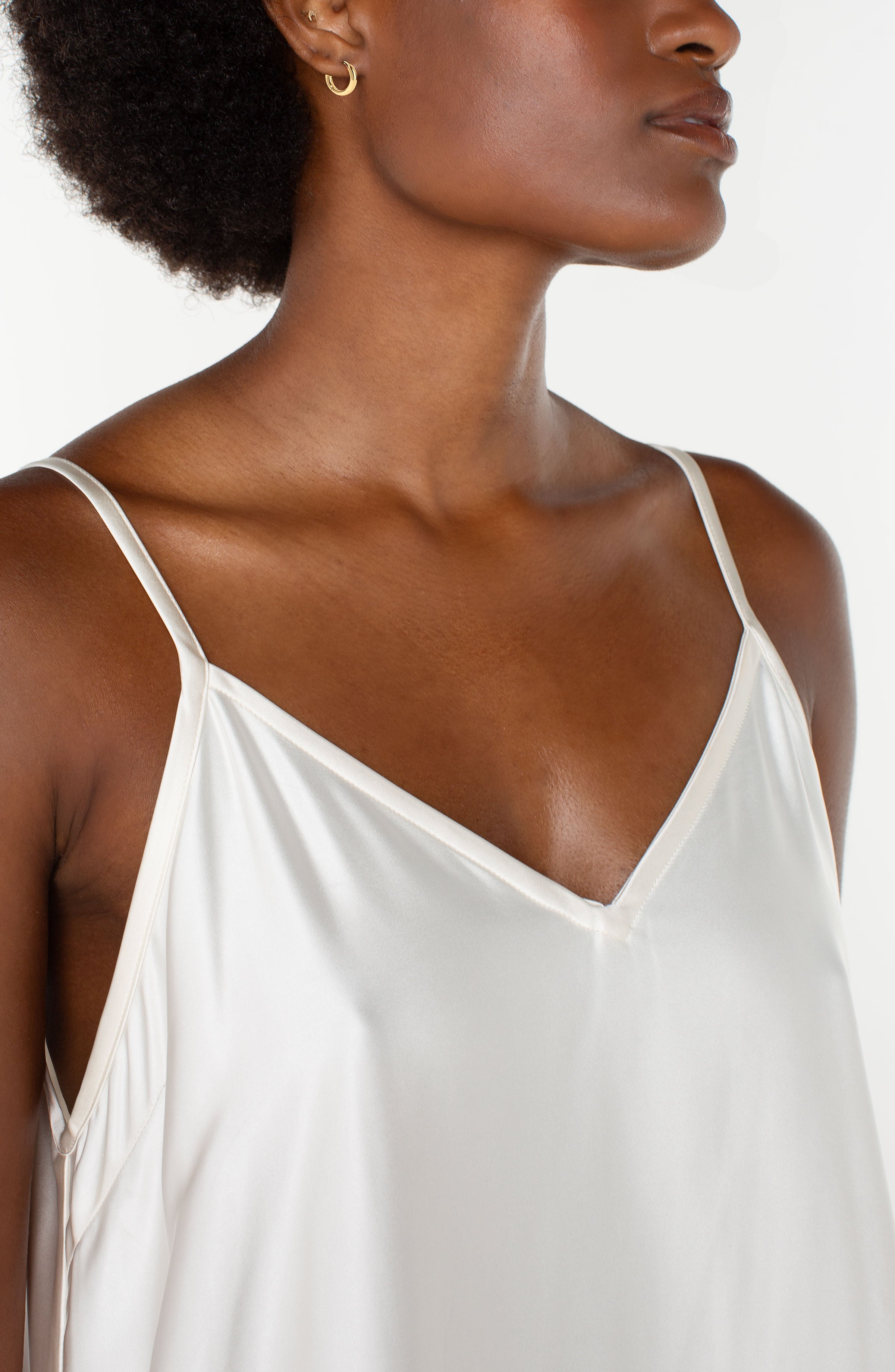 CREAM OLIVE PAISLEY PRINT