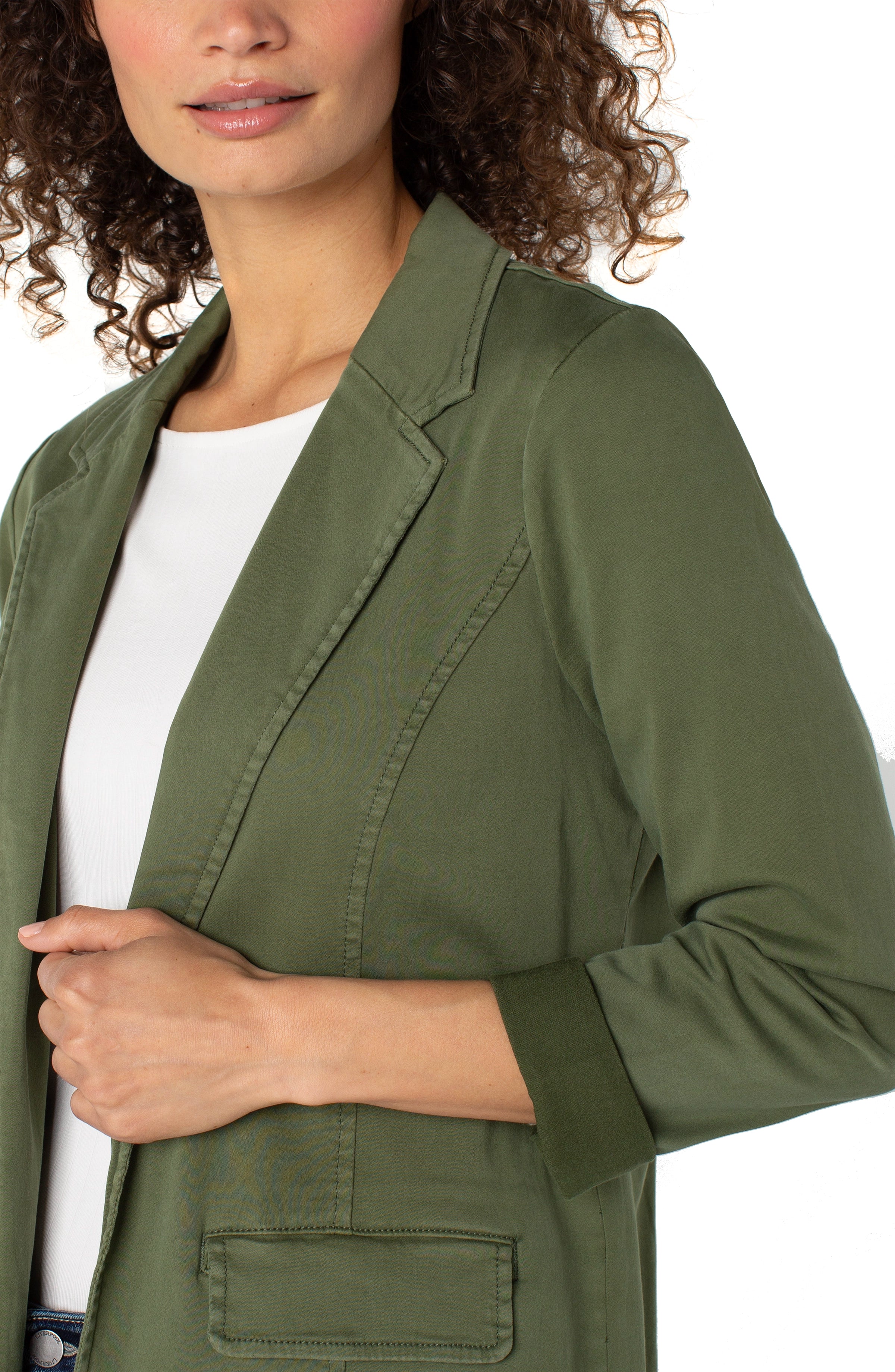 FITTED BLAZER