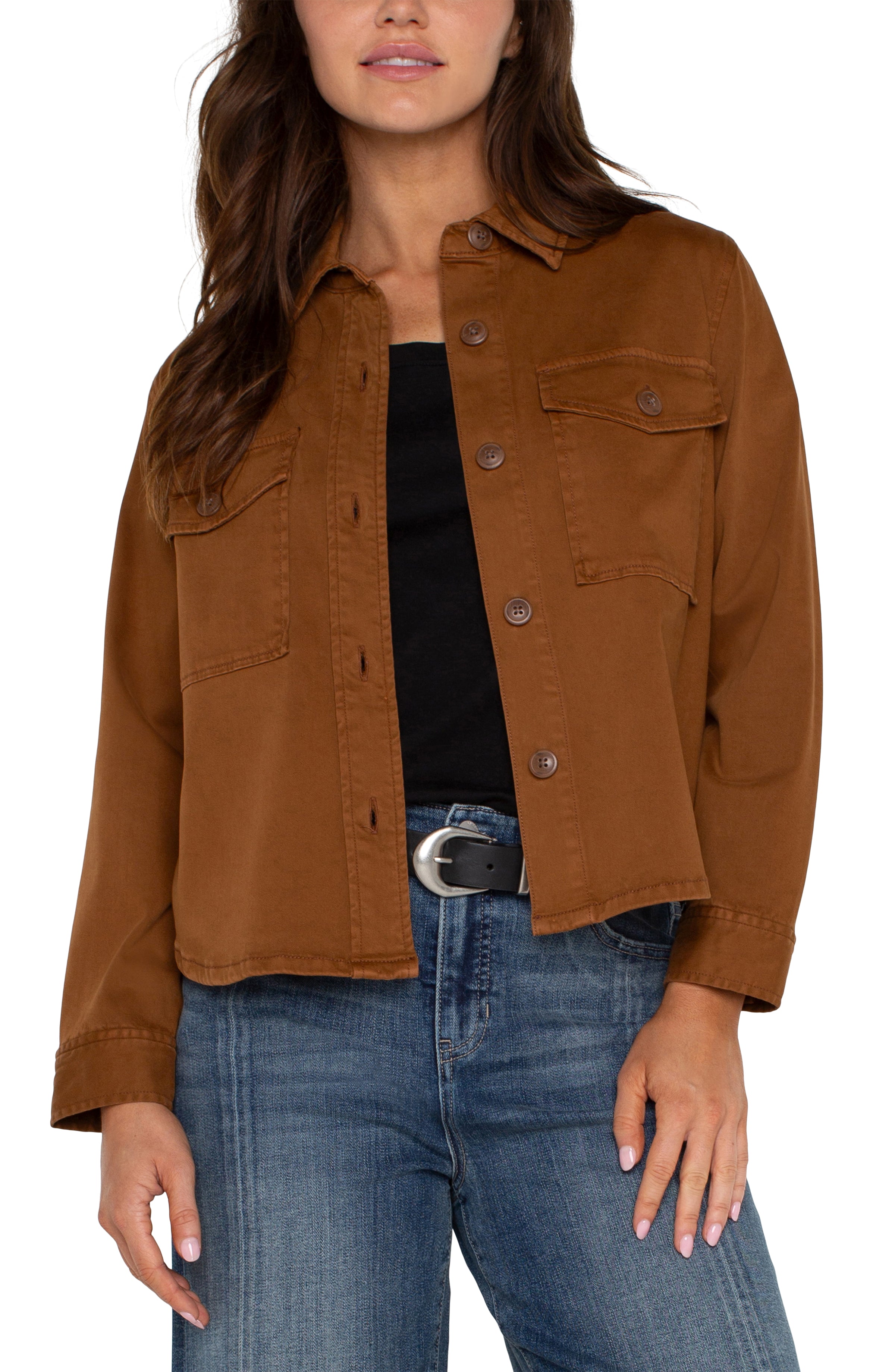 women's brown denim jacket, casual style, button-up, front pockets, outfit inspiration