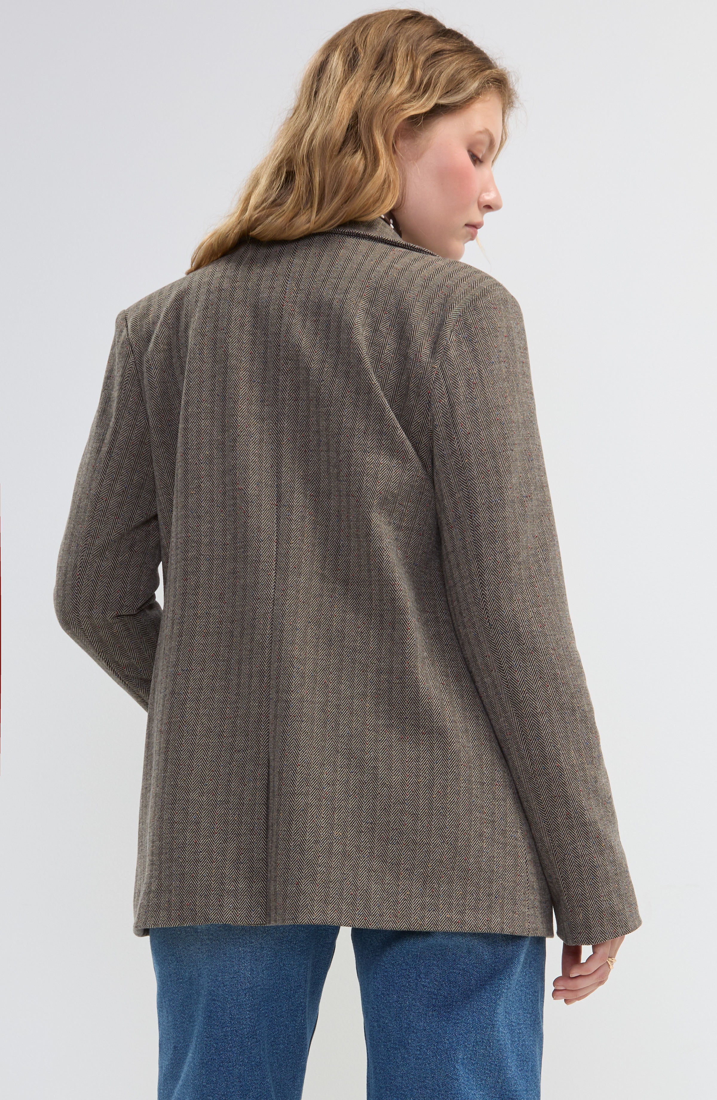 BLAZER WITH BUTTON SLEEVES