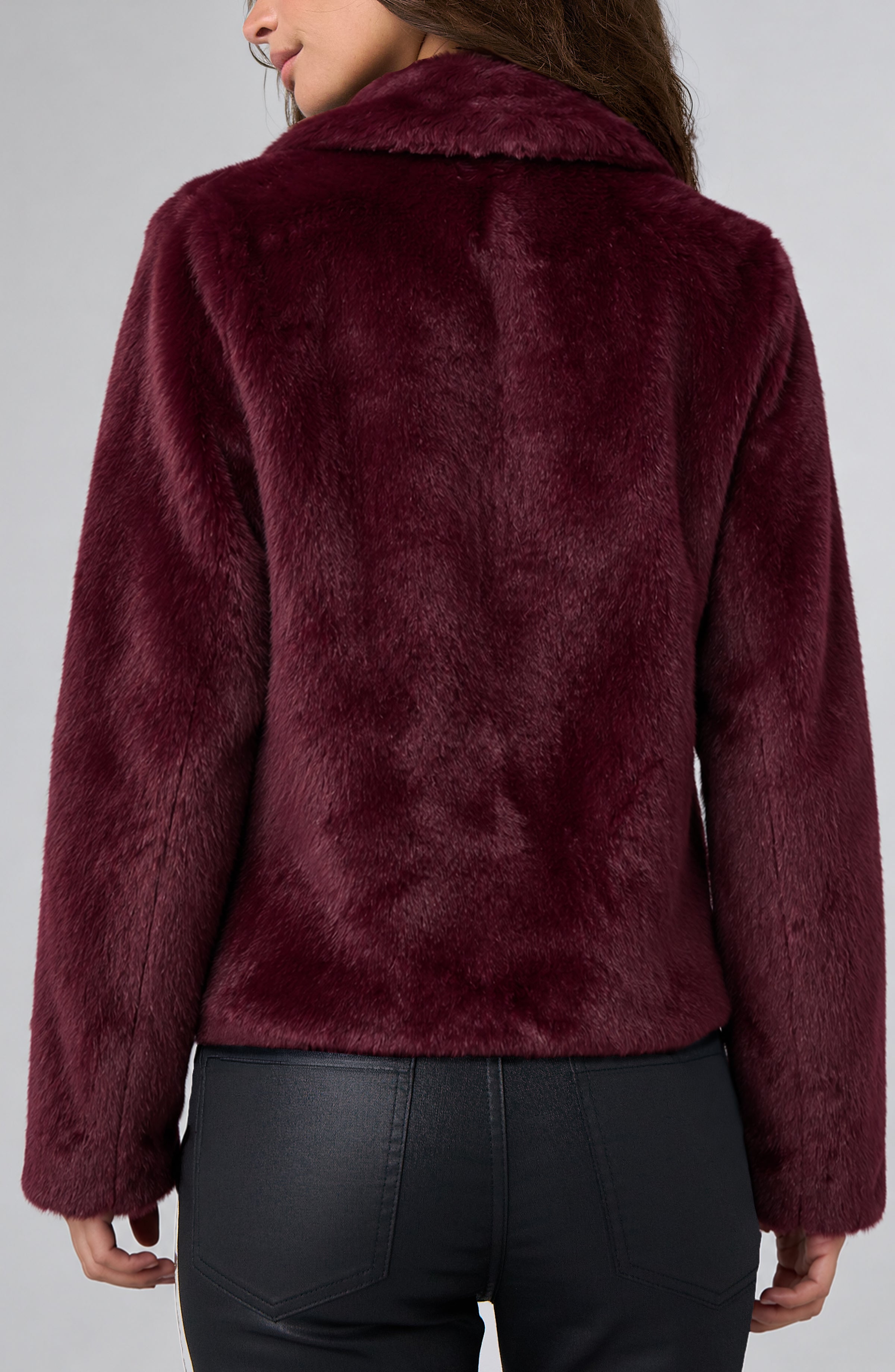 PETITE COLLARED FAUX FUR JACKET