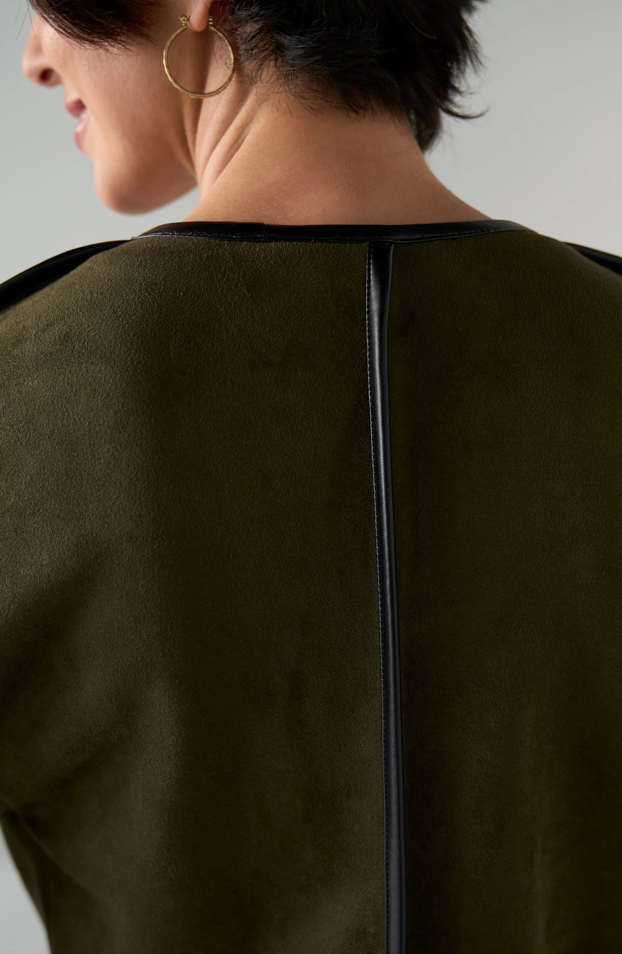 DARK OLIVE