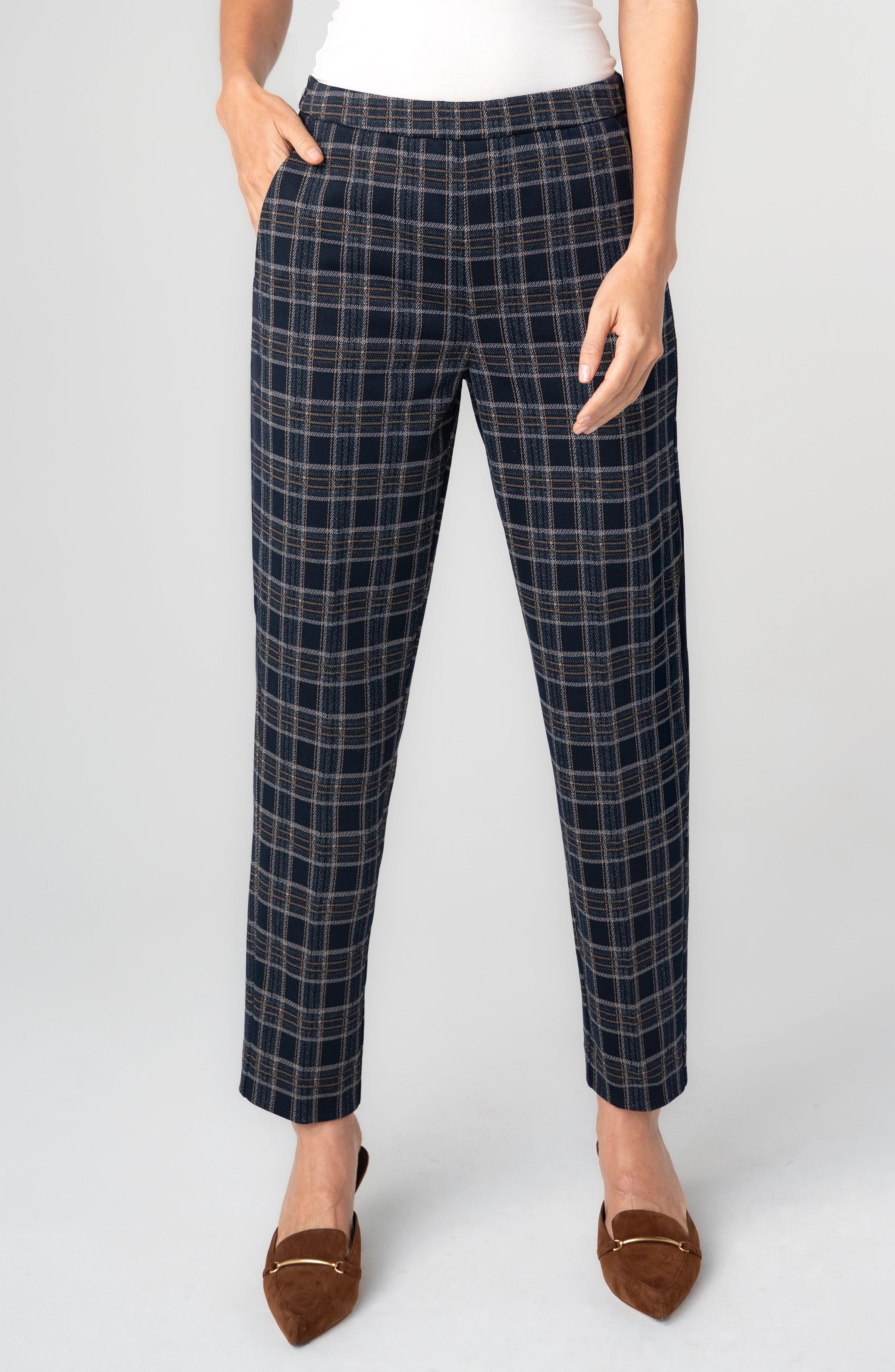 NAVY TAN PLAID