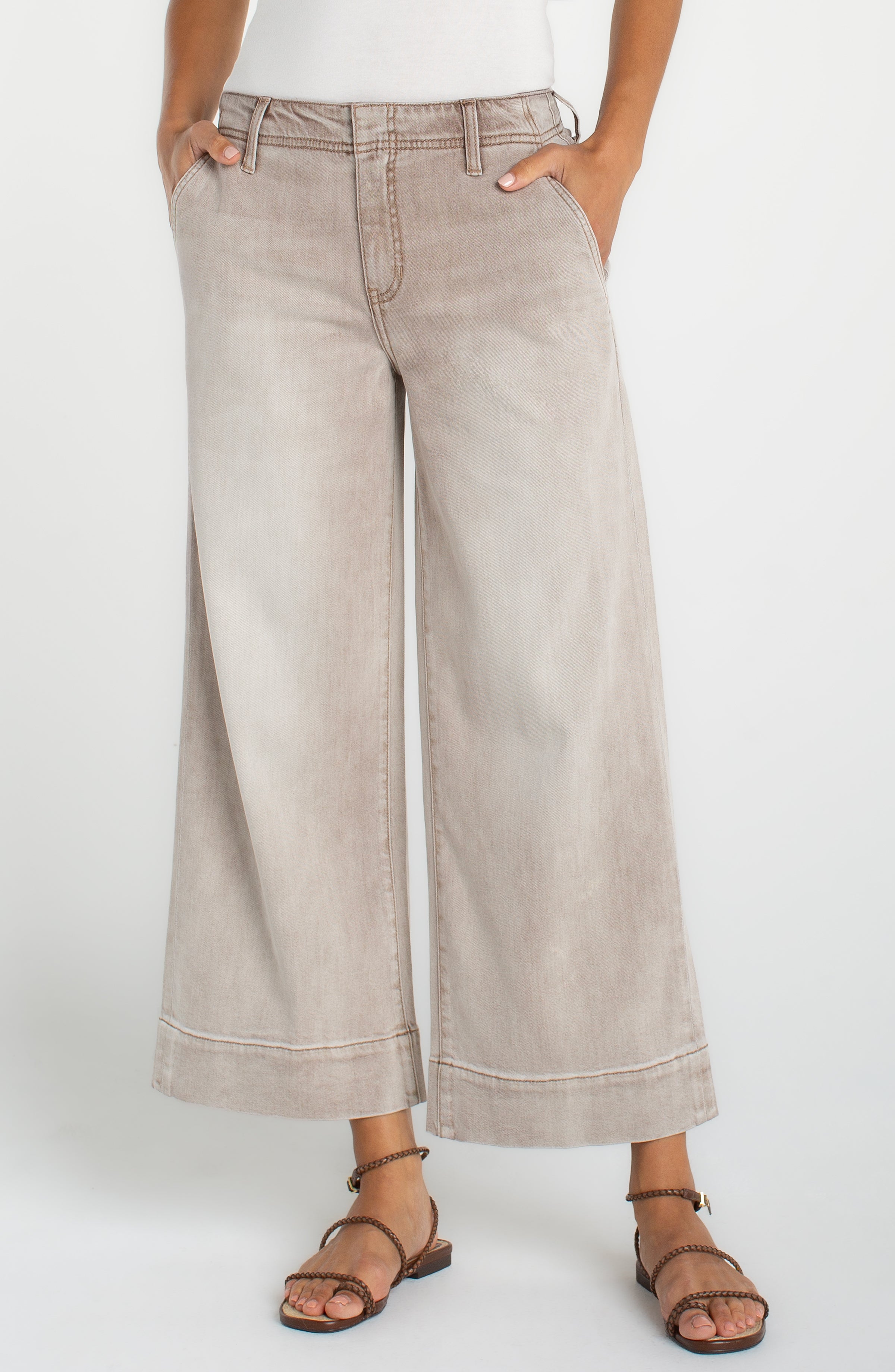 ANTIQUE KHAKI