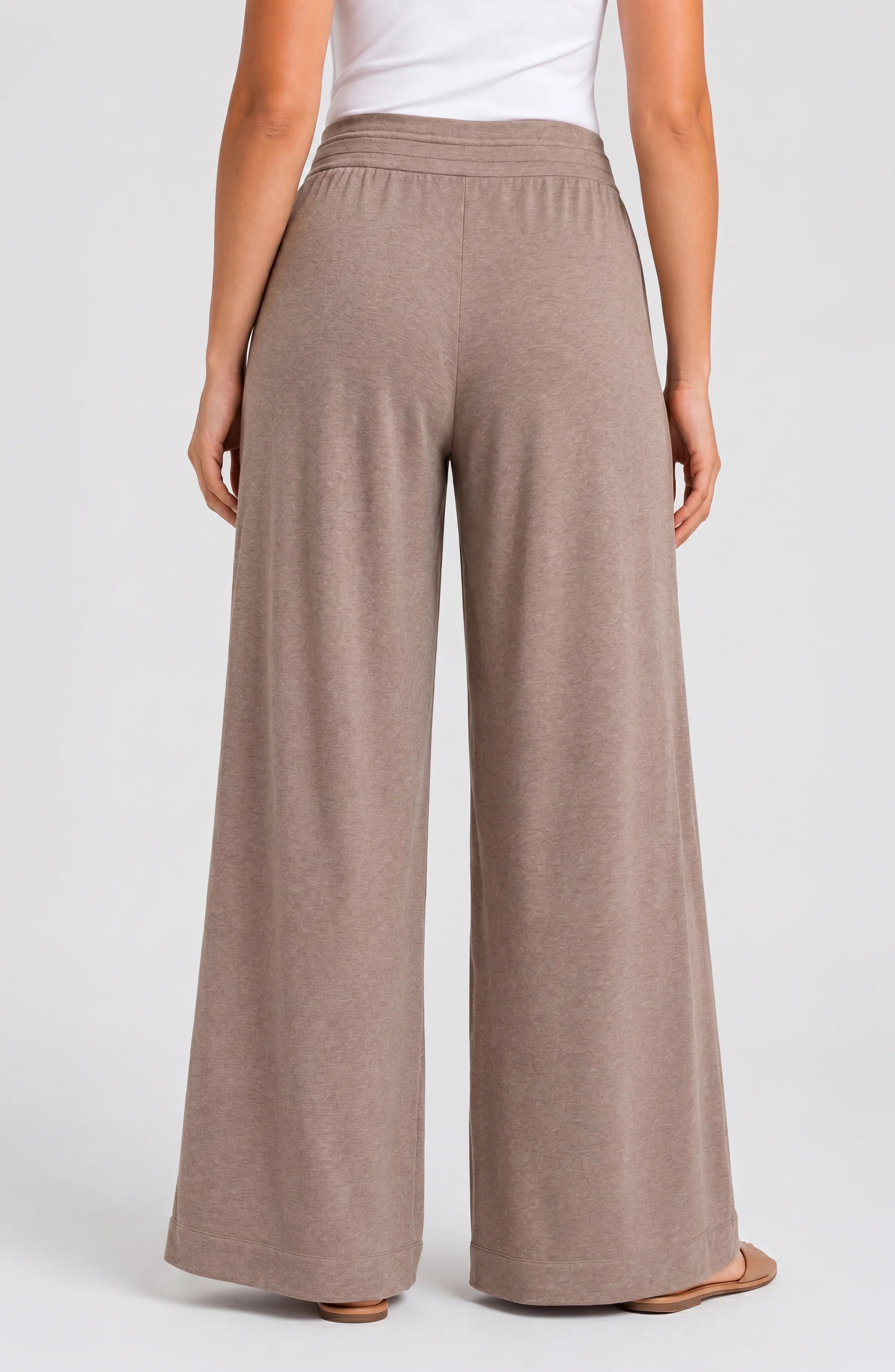 HEATHERED TAUPE