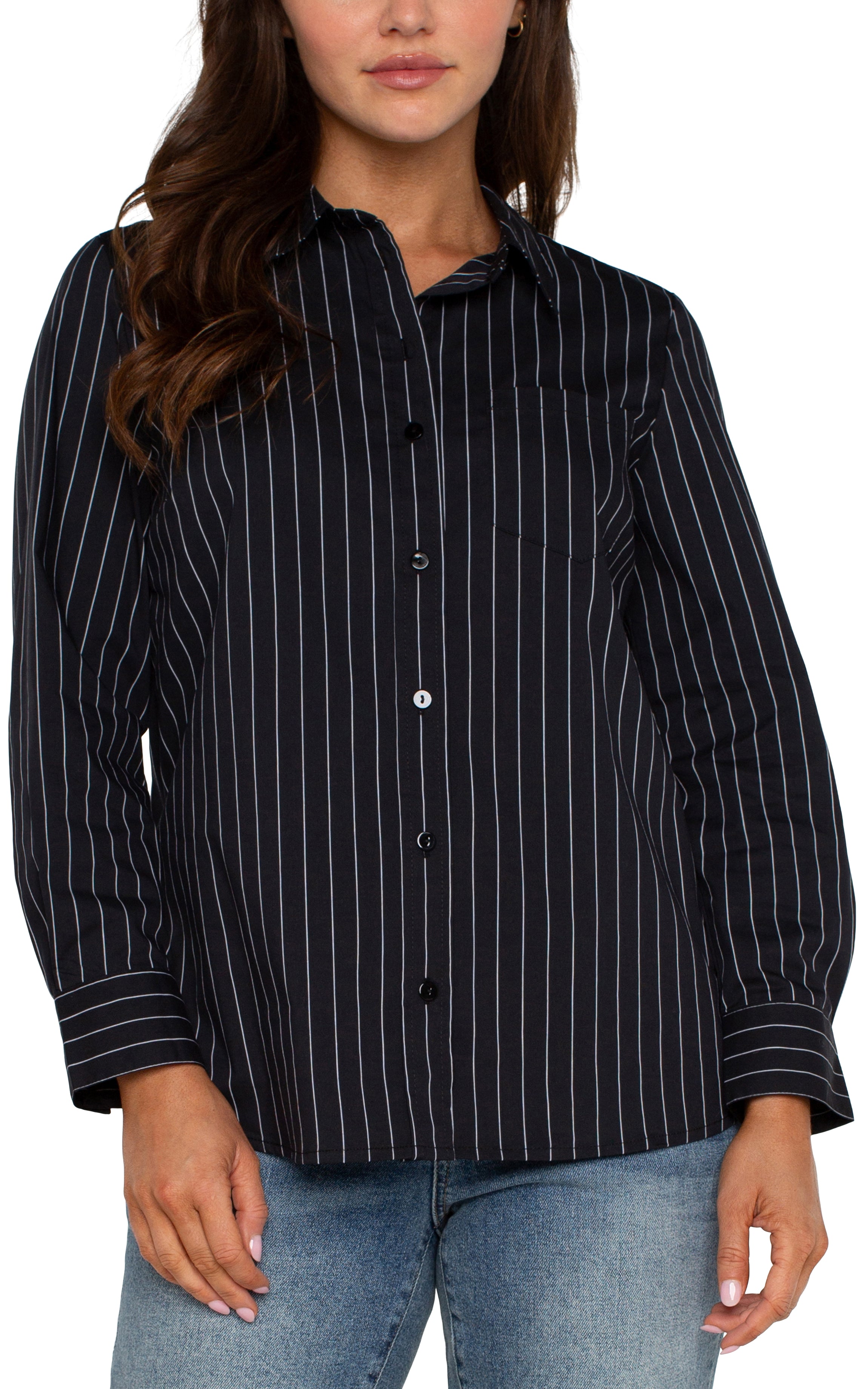 BLACK WHITE PINSTRIPE