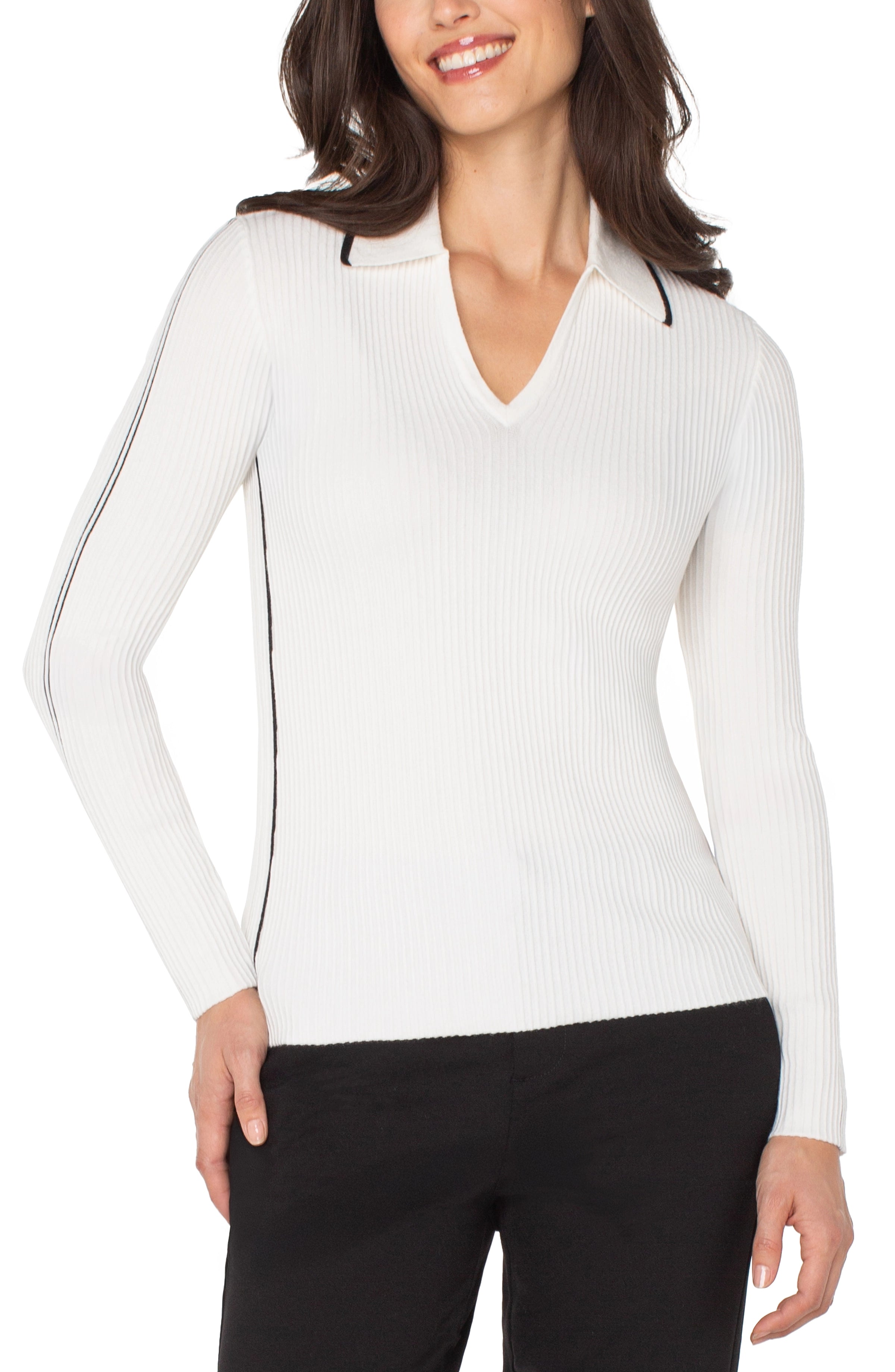 VINTAGE WHITE BLACK STRIPE