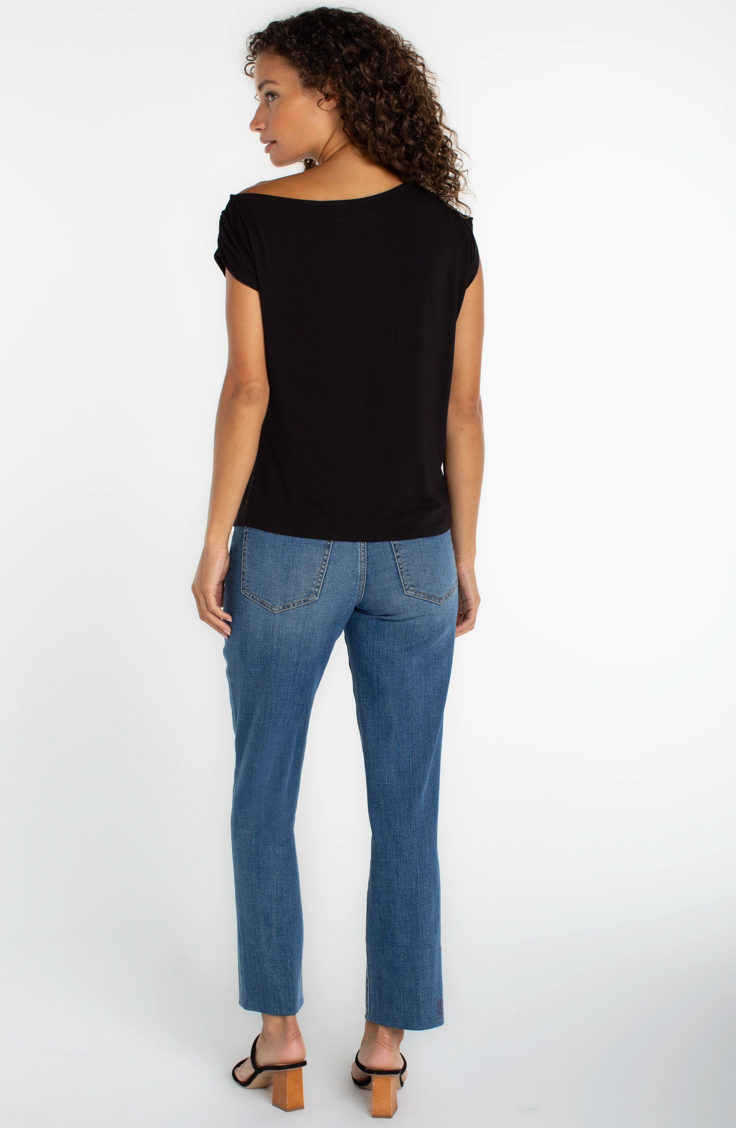 PETITE ASYMMETRICAL OFF SHOULDER KNIT TOP