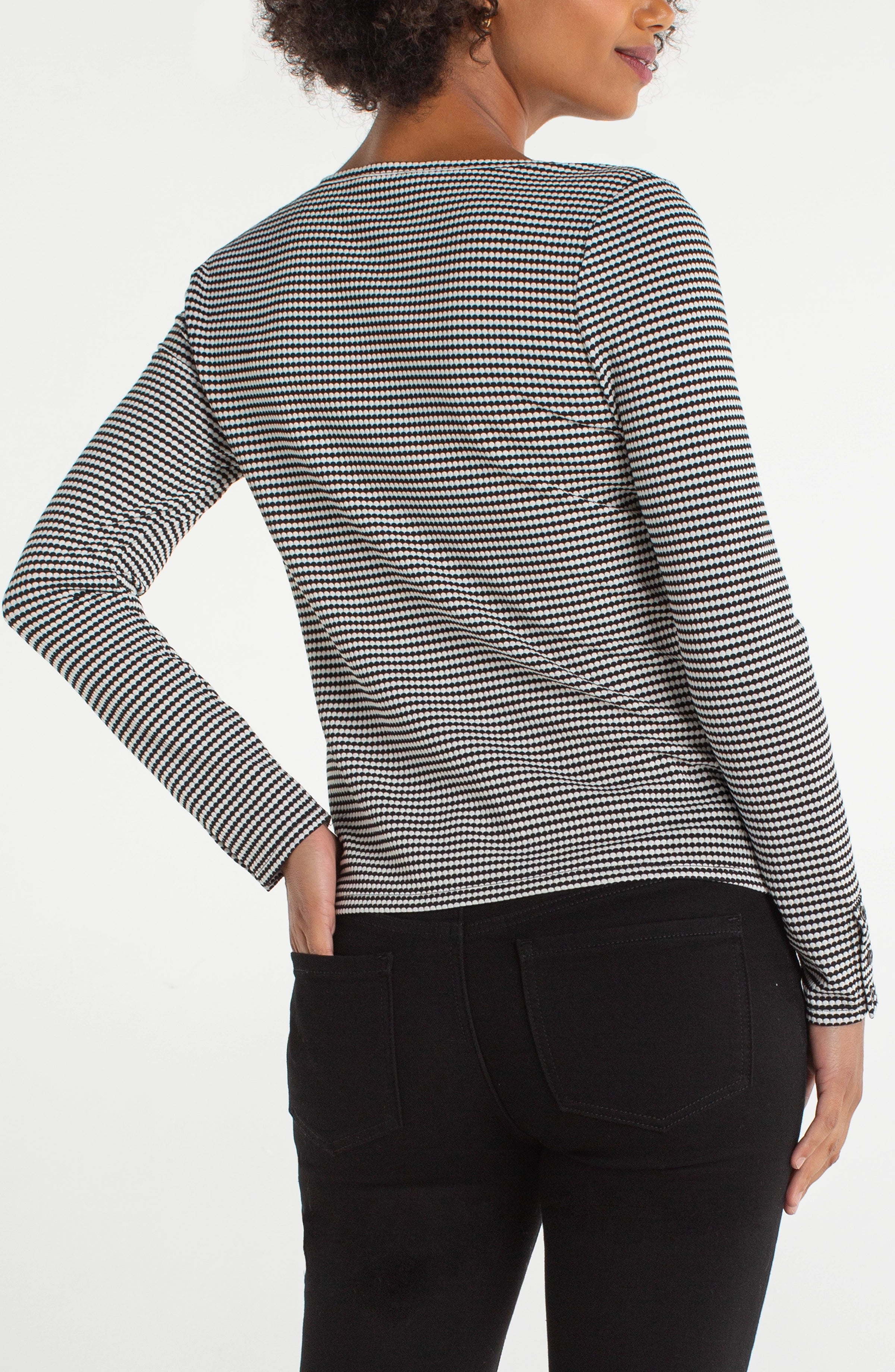 BLACK WHITE STRIPE