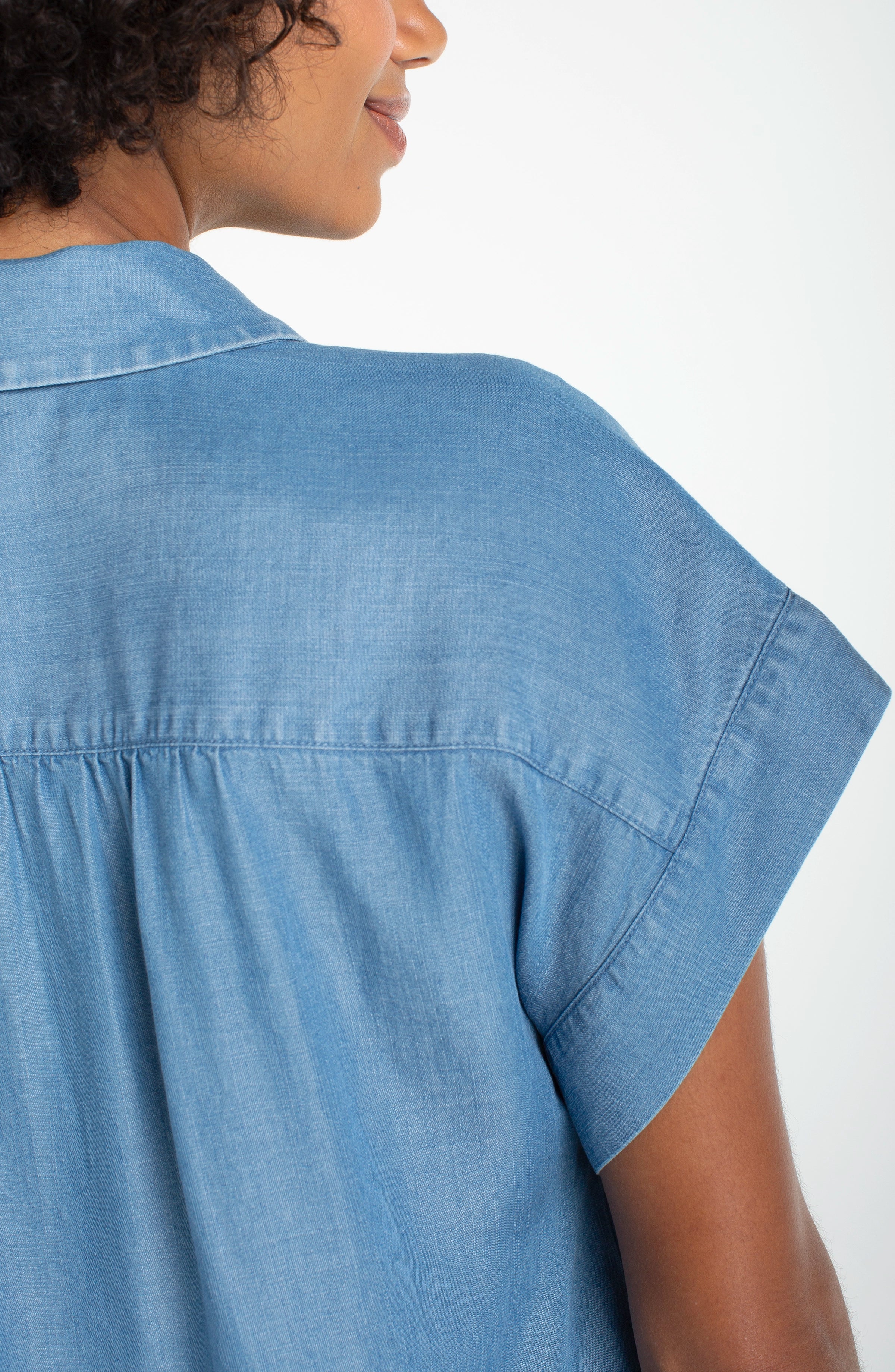 POPOVER SHIRT WITH SHIRRING