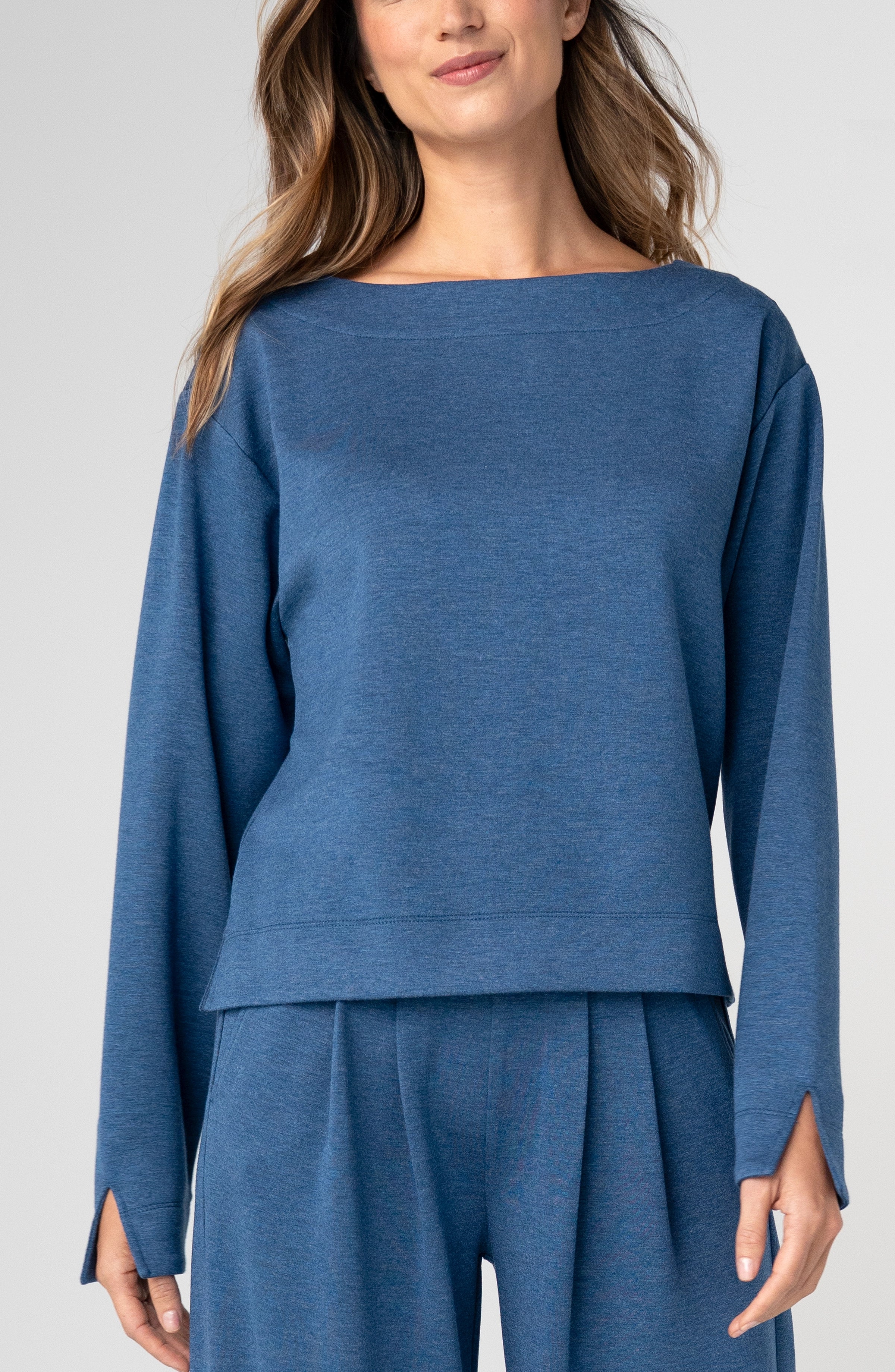 HEATHERED NAVY