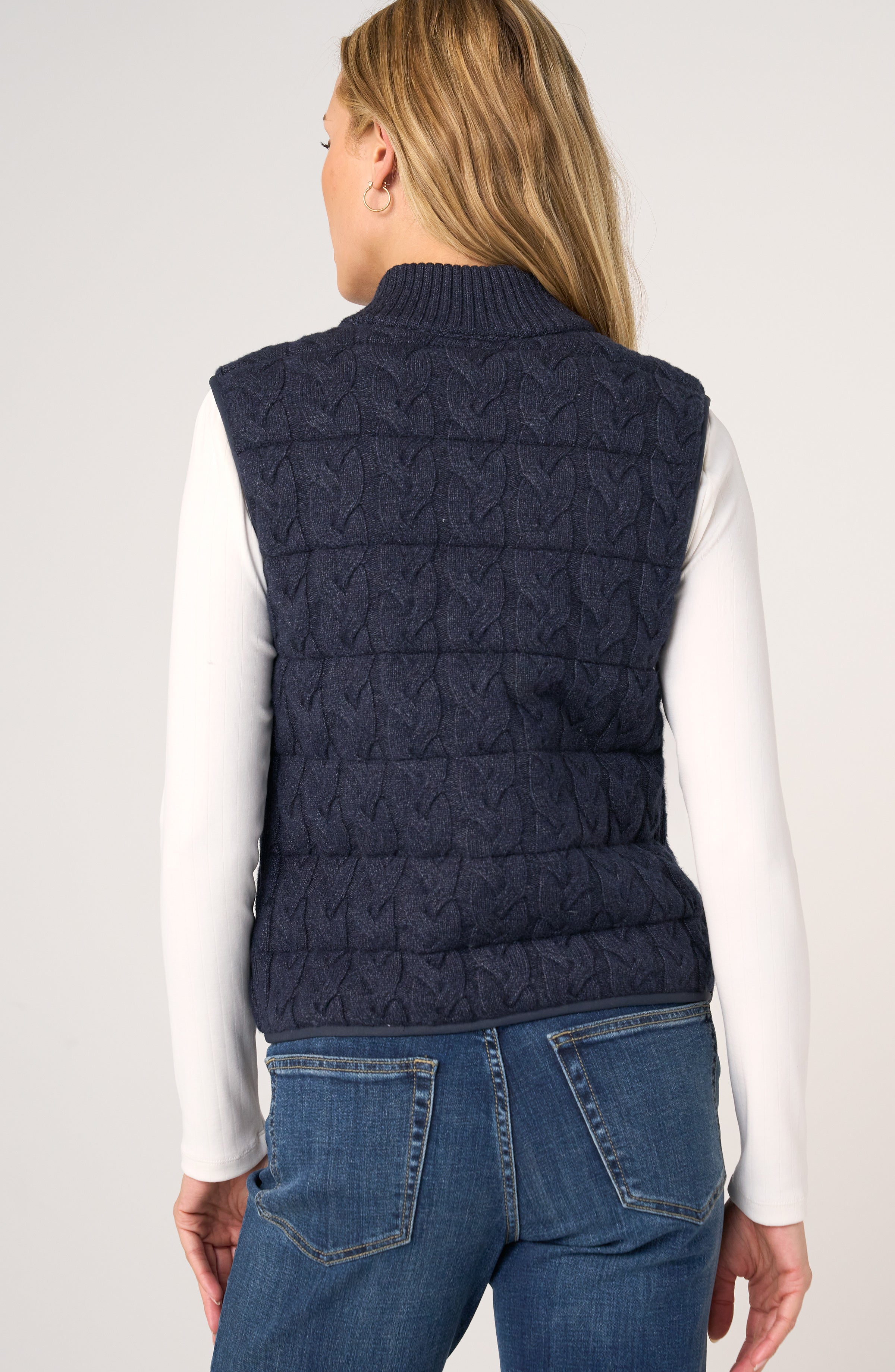 HEATHER NAVY