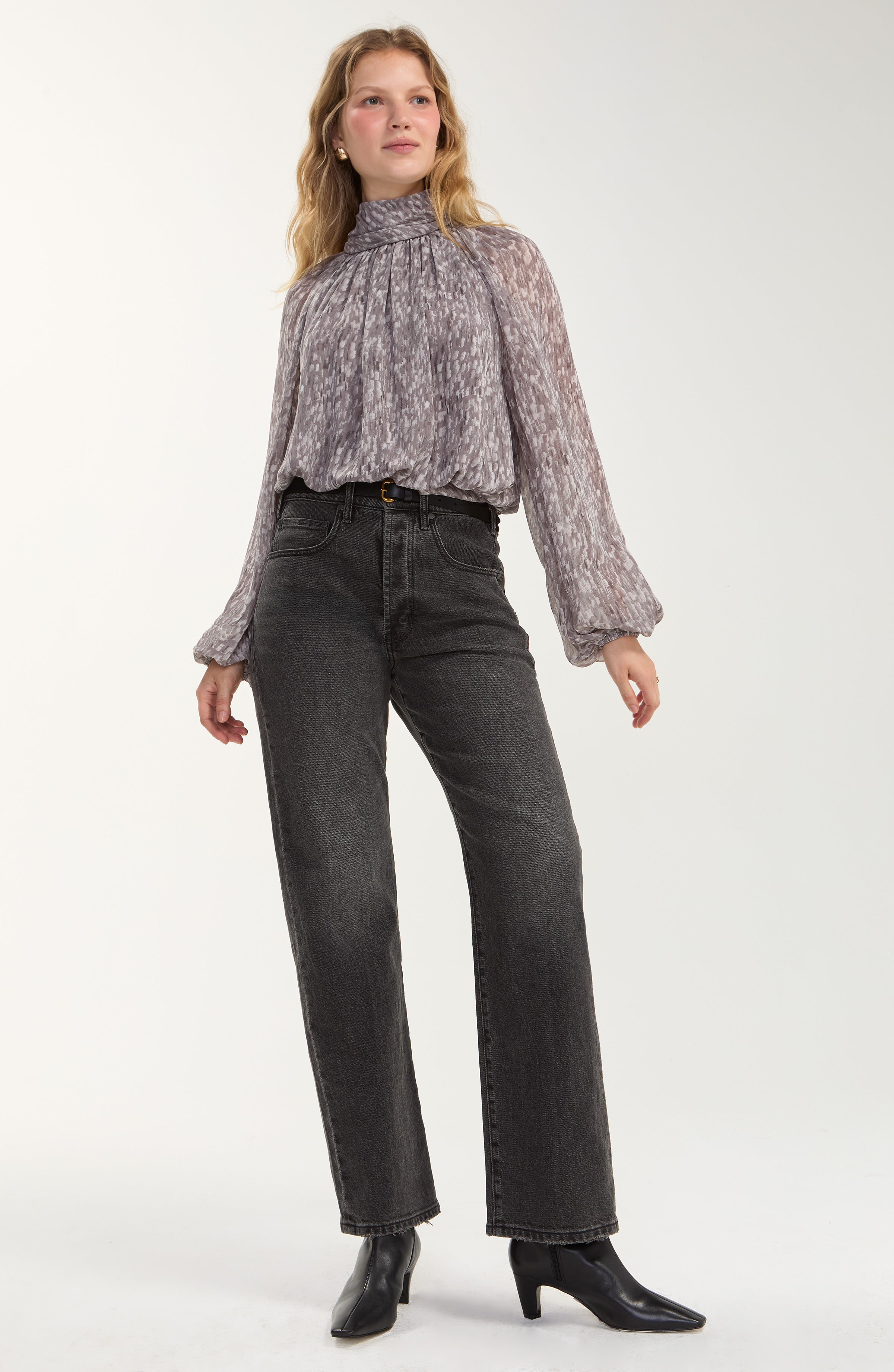 LONG SLEEVE SHIRRED MOCK NECK WOVEN TOP