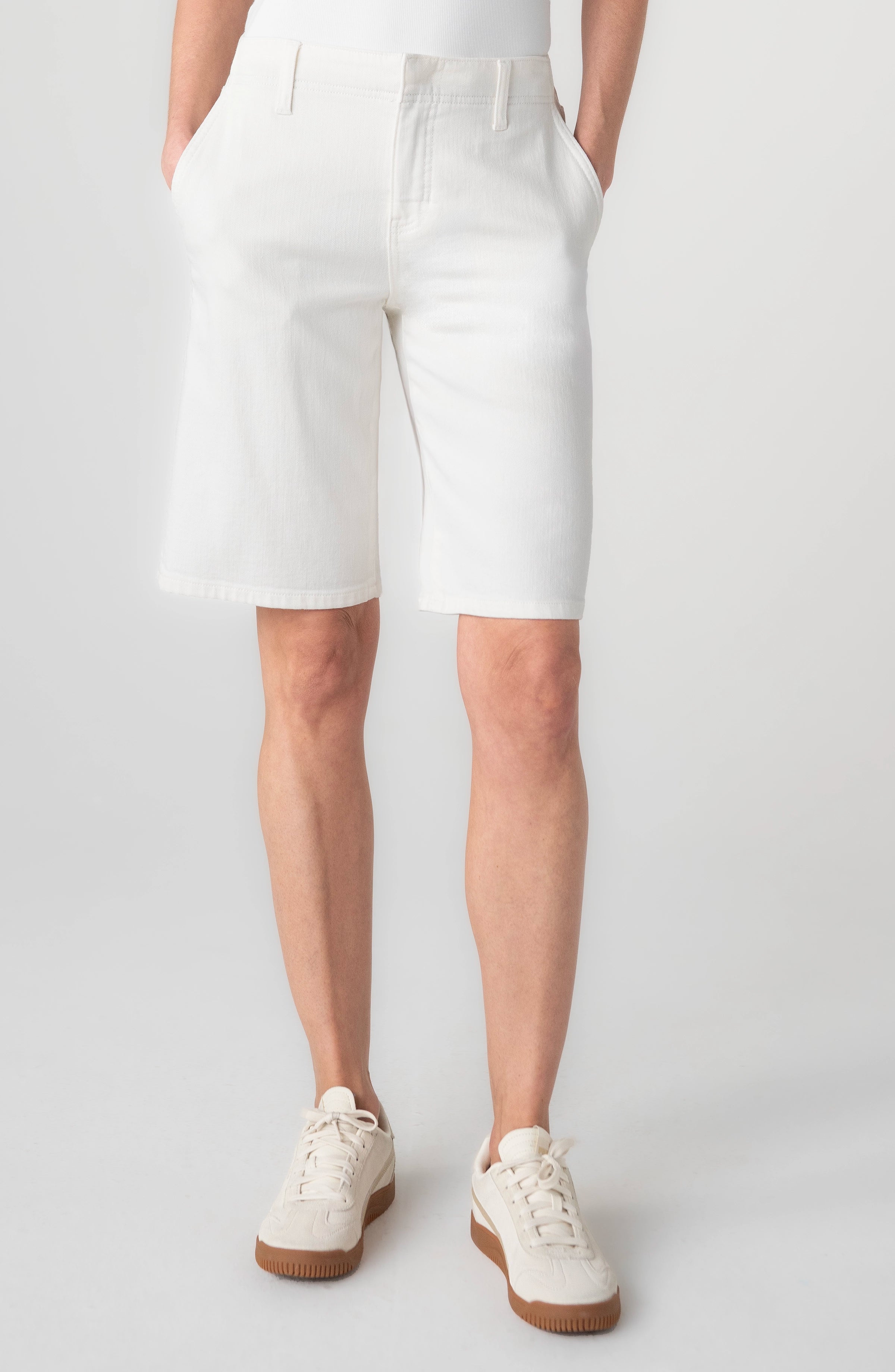 BRIGHT WHITE