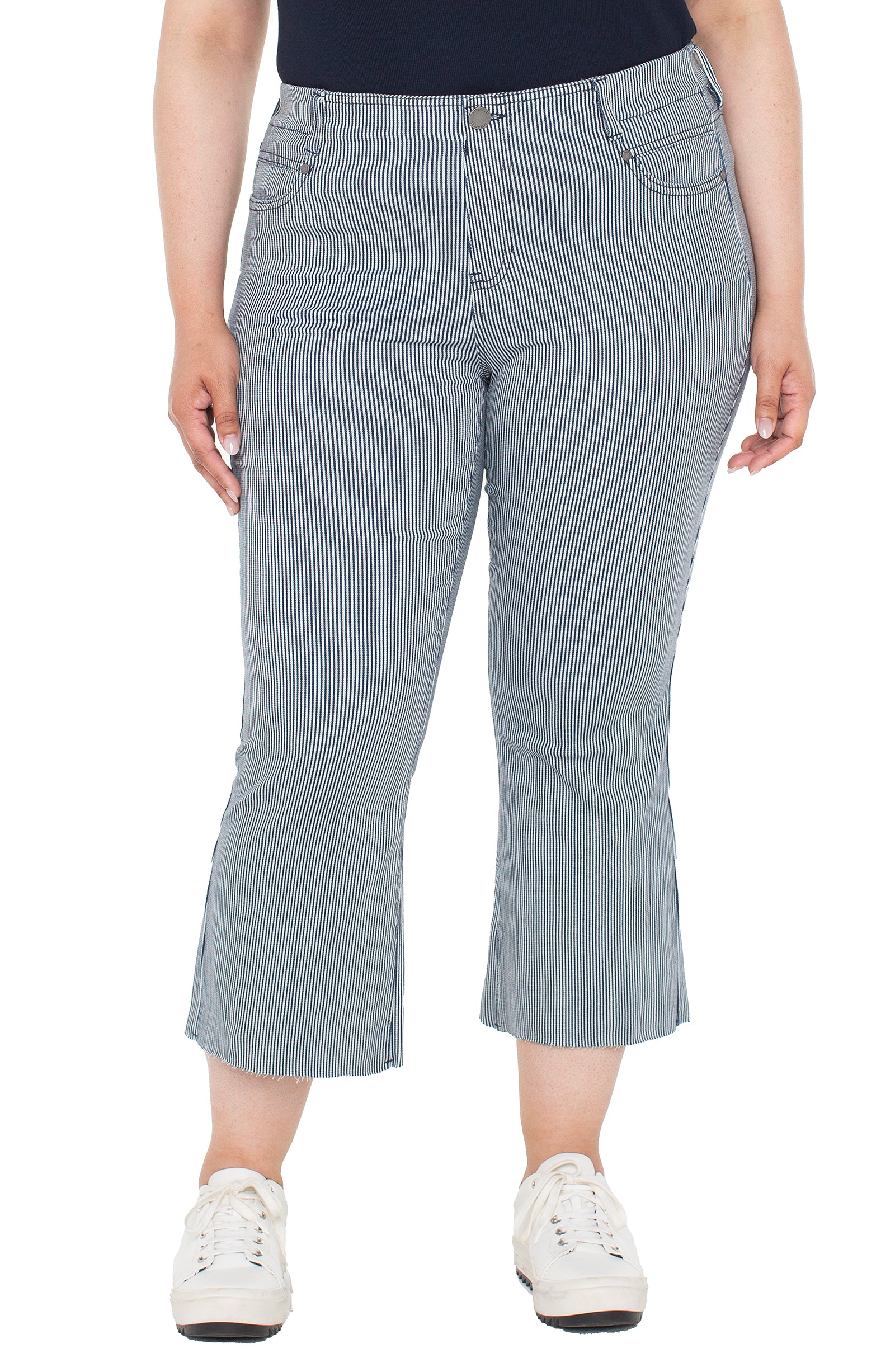 NAVY WHITE STRIPE