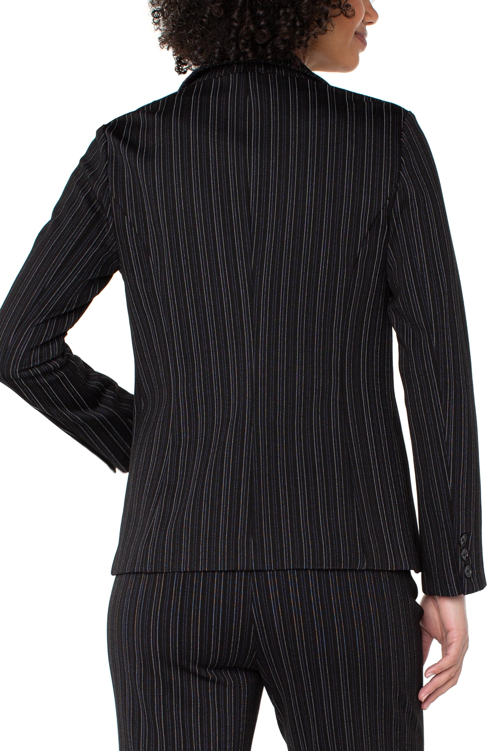 HINT OF NAVY STRIPE