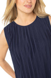 SLEEVELESS CREW NECK KNIT TOP
