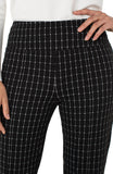 BLACK WHITE WINDOWPANE CHECK