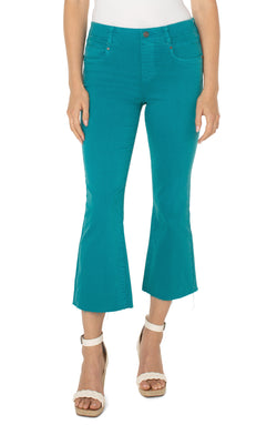 Open THE GIA GLIDER® CROP FLARE WITH BACK PLEAT LAKE BLUE-1 in gallery view
