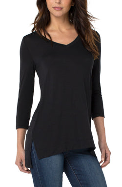 Open V-NECK 3/4 SLEEVE TOP BLACK-1 in gallery view